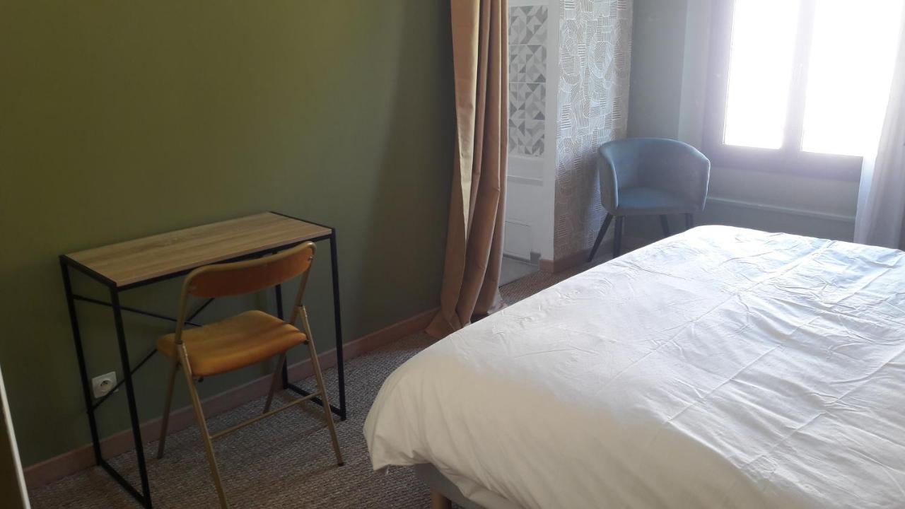 La Demeure D'Helice Bed and Breakfast Langlade Εξωτερικό φωτογραφία